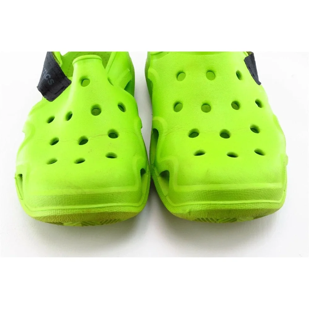 Crocs‎ Youth Girls Shoes Size 1 M Green Sport Synthetic